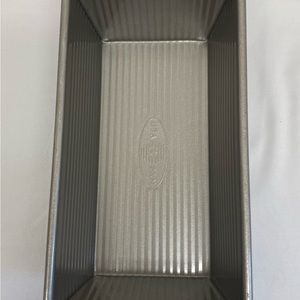 COPY - USA Pan Nonstick Standard Bread Loaf Pan, 1 Pound, Aluminized Steel